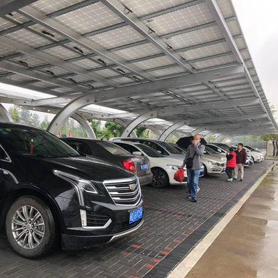 Volledig gemonteerd zonne-carport staal carport shelter voor huis zonne-energie beugel