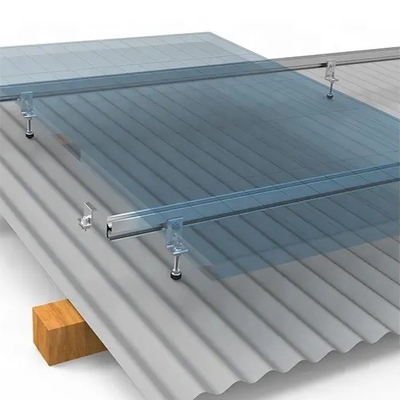 Aluminium roestvrij staal 304 hout draad hanger bouten voor zonne-installatie op goed