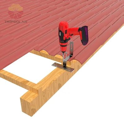 25-30 jaar levensduur en 60m/s windbelasting Europa Stock Tile Roof Solar Mounting System