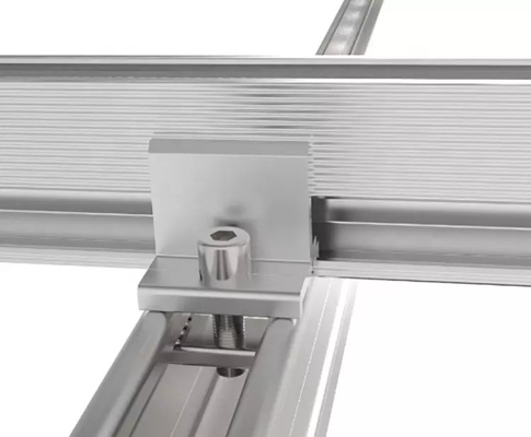 Ground Solar Mounting Bracket met aluminiumlegering/roestvrij staal en hoge sneeuwbelasting
