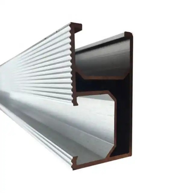 Sterke en duurzame fotovoltaïsche systeemstructuur met snelle installatie van zonnepanelen